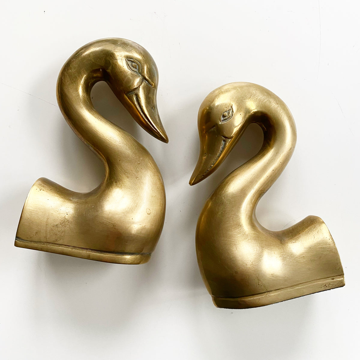 Brass Swan Bookends – What These Old Things NS