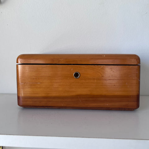 Lane Mini Cedar Chest 2 for LYNDA