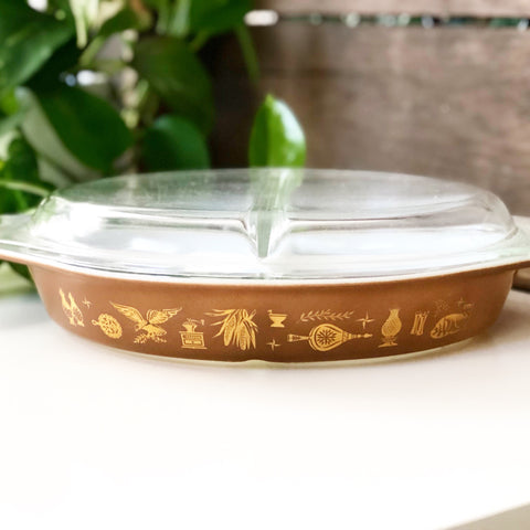 Vintage Pyrex 1 1/2 Qt. Oval Divided Casserole Dish With Lid, Early Am –  The Cupboard Shop NJ