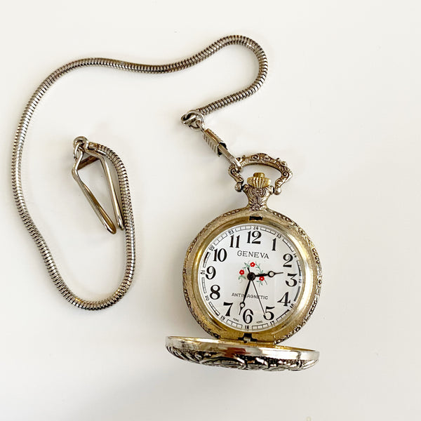 Geneva antimagnetic outlet pocket watch