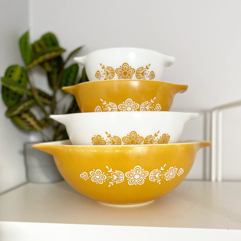 Set of 4 Butterfly Gold Pyrex Mixing Bowls